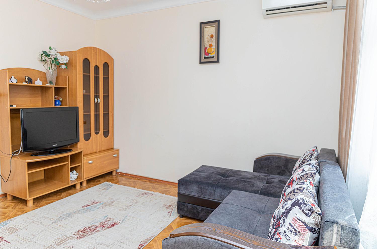 Reliablehouse Квартира В Самом Центре Города Apartment Almaty Ngoại thất bức ảnh