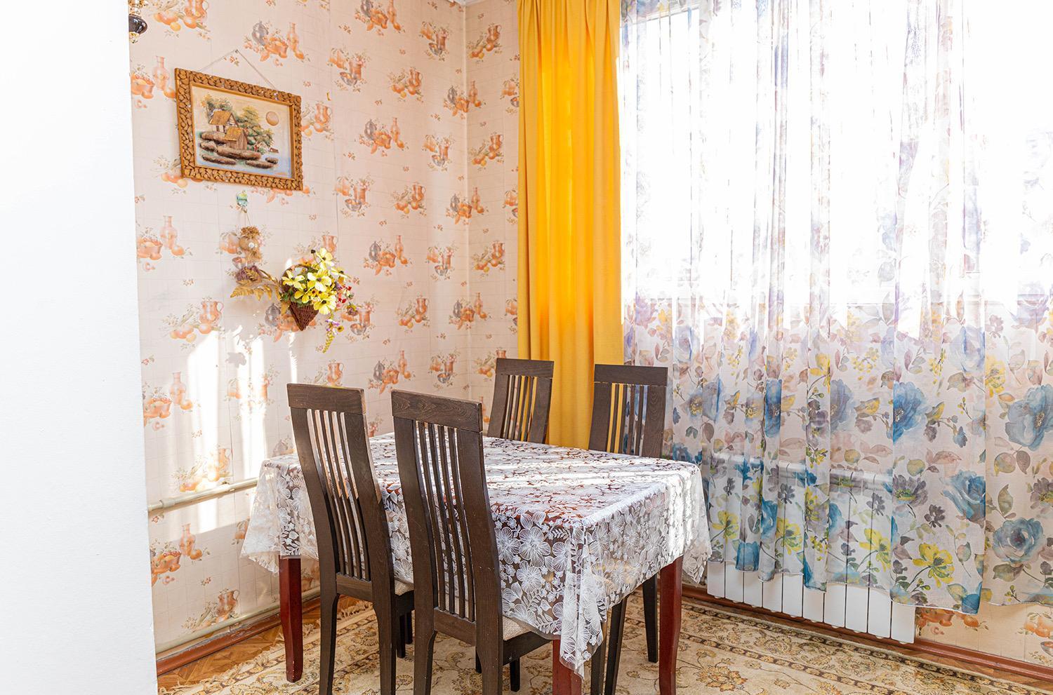 Reliablehouse Квартира В Самом Центре Города Apartment Almaty Ngoại thất bức ảnh